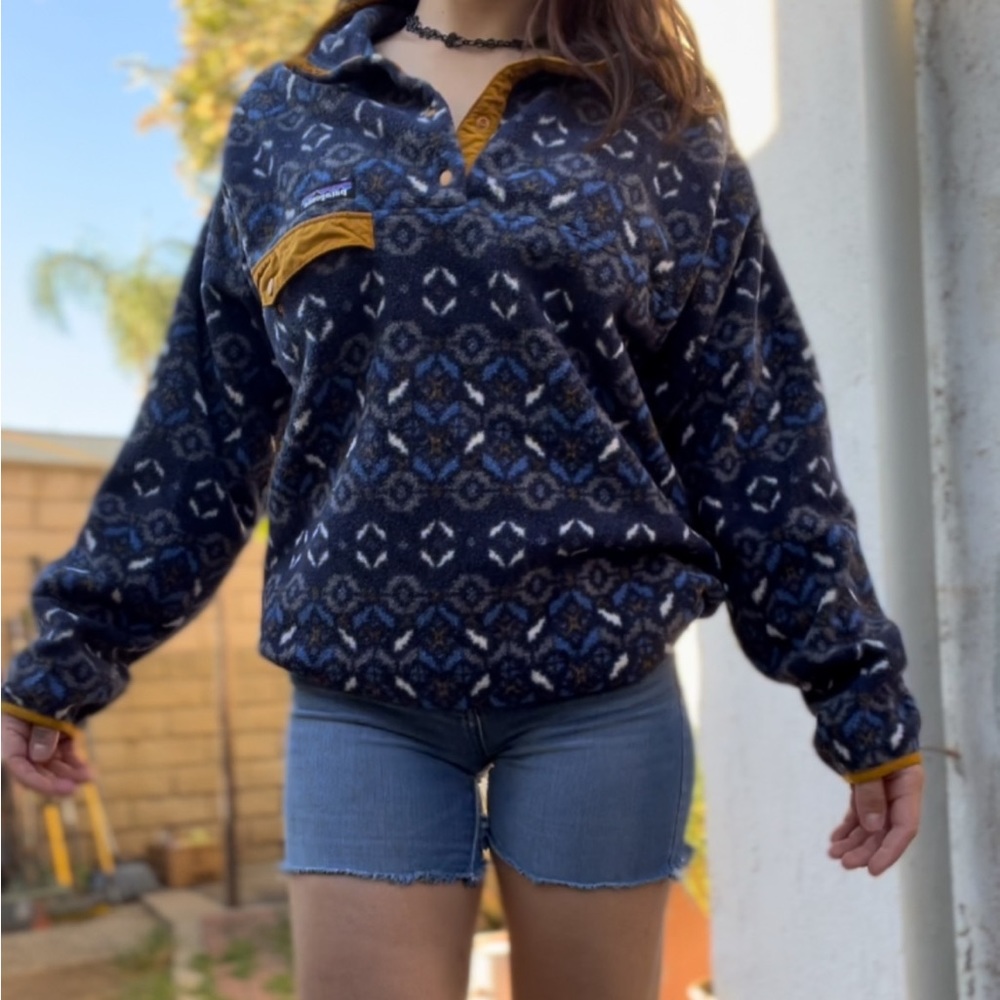 Patagonia pullover
